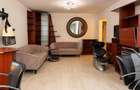 Apartament 3 camere cu 2 locuri de parcare Brasov