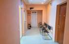 OSTROVENI - Etaj 1 - Spatiu cu vizibilitate stradala - Cabinet medical/birouri - 8