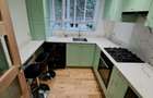 Apartament cu 3 camere semidecomandate, Centru