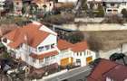 Casa rezidentiala cu pivnita si garaj - 2