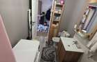 Vand apartament doua camere