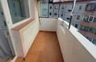 apartament de vanzare cu 3 camere decomandate , gata de mutat.