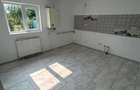 De vanzare casa in Roman cu 3 camere, suprafata teren 360mp, 89.000e - 3