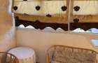 Casa cu etaj de inchiriat