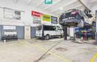 HALĂ INDUSTRIALĂ + SERVICE AUTO COMPLET ECHIPAT - 12