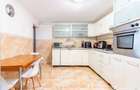 Casa / Vila cu 8 camere de vanzare in CHIAJNA - Chiajna (Bucuresti-Ilfov)