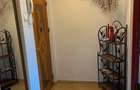 Apartament 2 camere zona Podu Ros etajul 2