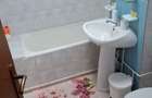 Inchiriez ap 3camere - 1