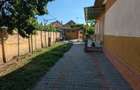 Casa de vanzare cu garaj si gradina Ocna Mures, jud. Alba - 2
