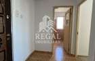 Apartament 3 camere de vanzare Micro 7 - 8