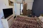 Vand apartament doua camere
