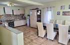 Vand casa 5 camere 300 mp si curte 1325 mp - 1