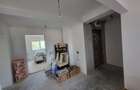 Vand apartament cu 3 camere etaj 2 - 7
