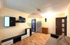 Apartament 2 camere semidecomandate , etaj 1/4 Strada Milcov - 1