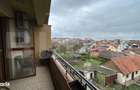 Apartament cu 3 camere, in curte privata - 1