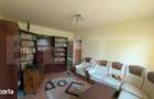 Micro 4 Apartament 2 camere, semidecomandat etaj 2/4 - 5