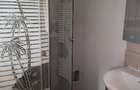 Apartament cu trei camere in vila ,et 1 - 6
