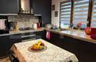 De vanzare casa moderna (2 dormitoare, 1 birou) SANPETRU (9 min d - 12