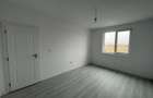 Decomandat, Apartament Cu 2 Camere, Giroc - 2