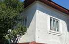 Casă cu 4 camere în Bucovăț - 3