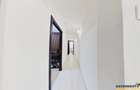 Apartament 3 camere, decomandat, etaj intermediar, Grivitei, Brasov - 1