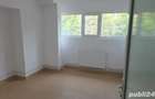 De inchiriat spa?iu 220 mp zona centrala, mezanin, deasupra la Unicredit