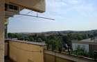 Apartament cu 3 camere decomandat în Exterior Vest - 8