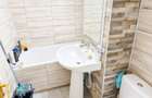Apartament Nord, etaj intermediar, decomandat, renovat - 5