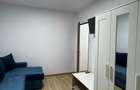 Apartament dcomandat cu 2 camere de inchiriat - renovat complet - Zona Complex