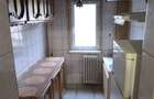 Inchiriez 3 camere bloc vechi - 4