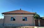 Casa de vanzare la Bors