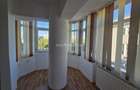 VANZARE apartament 3 camere, 2 bai,  zona Pta M Viteazul