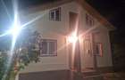Casă cu 4 camere cu Teren 1000 Mp în Central