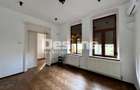 Casa 9 camere, 4 bai, 3 locuri de parcare, Central, Ploiesti