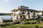 Resedinta Premium Snagov | Piscina, SPA, Crama, Adapost ALA | Deschidere la Lacul Snagov | 500.000 - 5