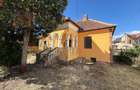 Casa pe teren 450 mp, la 2 strazi, utilitati,Sibiu proprietar