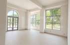 Spatiu comercial, 196.1 mp, zona Calea Bucuresti