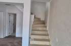 Casă cu Teren 300 Mp în Central - 1
