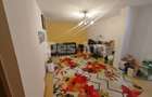 Casă spațioasă cu 7 camere, ideală pentru familie numeroasa