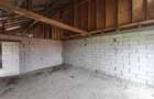 Duplex la rosu, 4400 mp teren, Siret - 7
