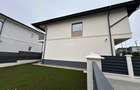 Casa individuala P+1E, 4 camere, 3 bai, dormitor matrimonial cu baie p