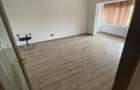 De inchiriat apartament spatiu comercial, 4 camere, zona centrala, Dej