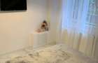 Apartament de inchiriat. - 4