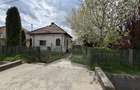 Casa Stalpeni, la asfalt, cu gaze, garaj, anexa, 3 camere, mobilata - 2