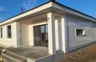 Casa 4 camere, 100 mp, zona Calea Odoreiului