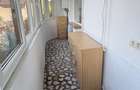 Apartament cu 4 camere, garaj , beci, pod ?i 3 balcone - 12
