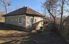 Casă cu 3 camere cu Teren 33400 Mp în Căzănești - 1