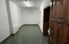 Casă cu Teren 300 Mp în Central - 2