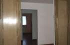 Apartament cu 3 camere decomandat în George Enescu