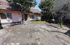 Casa de vanzare Centru 3 camere cu toate utilitatile - 10